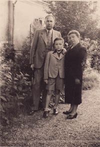 Aleksandar, Miroslav und Jelena Ribner, 1930er
'© Miroslav Ribner