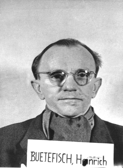 Heinrich Bütefisch. Fotoaufnahme aus der National Archives Collection of World War II War Crimes Records vom Nürnberger Prozess gegen I.G. Farben'© National Archives, Washington, DC