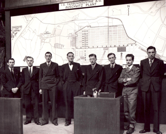 Seven former British POWs as prosecution witnesses, from left to right: Leonard Dales, Reginald Hartland, Charles Hill, Charles Joseph Coward, Eric Doyle, Frederick Davison (as well as K. Staniowicz-Wiesniewski)
'© National Archives, Washington, DC