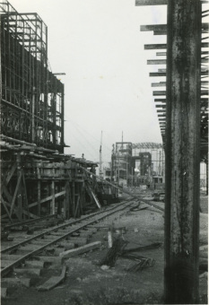 Photo of I.G. Farben’s Auschwitz construction site'© Fritz Bauer Institute (Zahn papers)