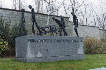 Mémorial aux déportés du camps de Auschwitz III Buna Monowitz'© Fritz Bauer Institute (Gingold papers)