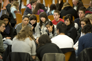 School students in conversation with a contemporary witness, 2008'© Eva & Artur Holling